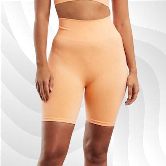 2/$50 NWOT WeWoreWhat Seamless Peach Cobbler Biker Shorts Size S - Picture 1 of 6